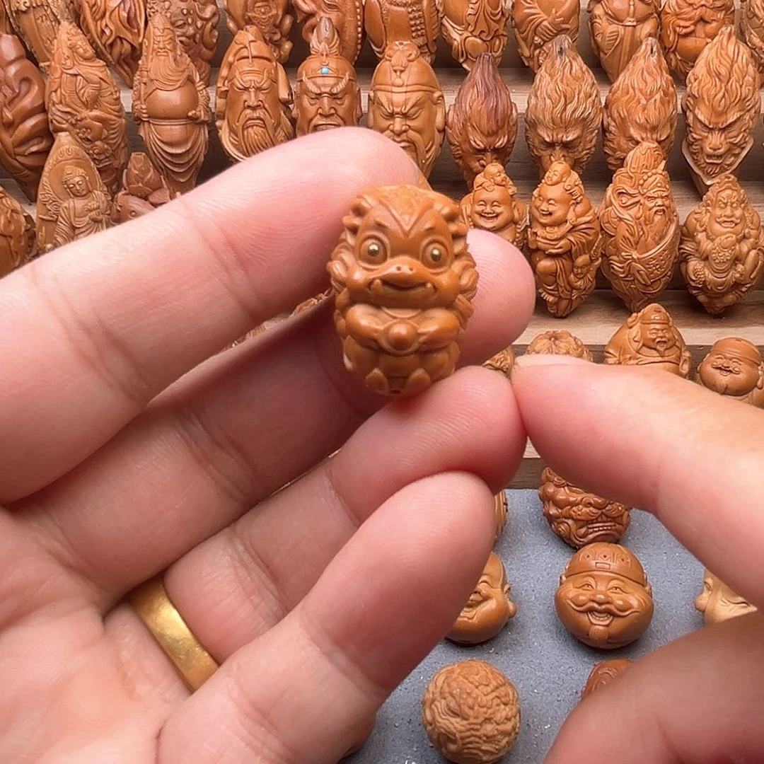 橄榄核吊坠18龙宝福利
