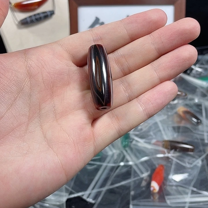 玛瑙/玉髓未镶嵌珠宝奇石