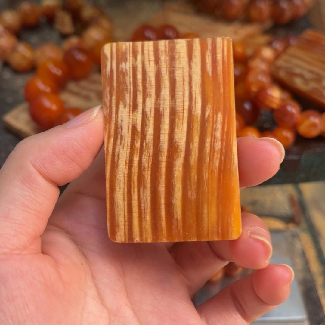 玲***玲松木（琥珀木）手串/手链无事牌透的