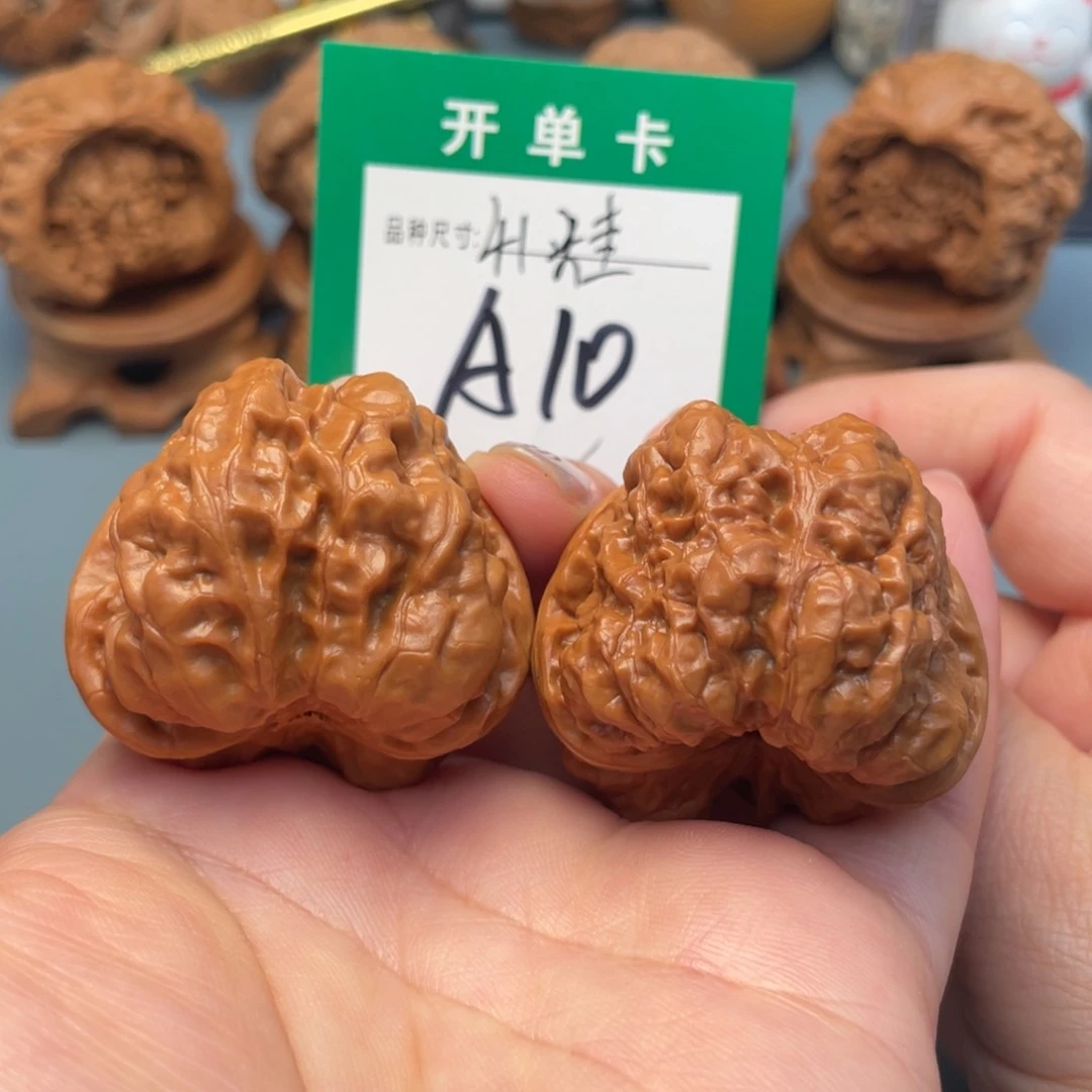 吊坠桃核文玩核桃