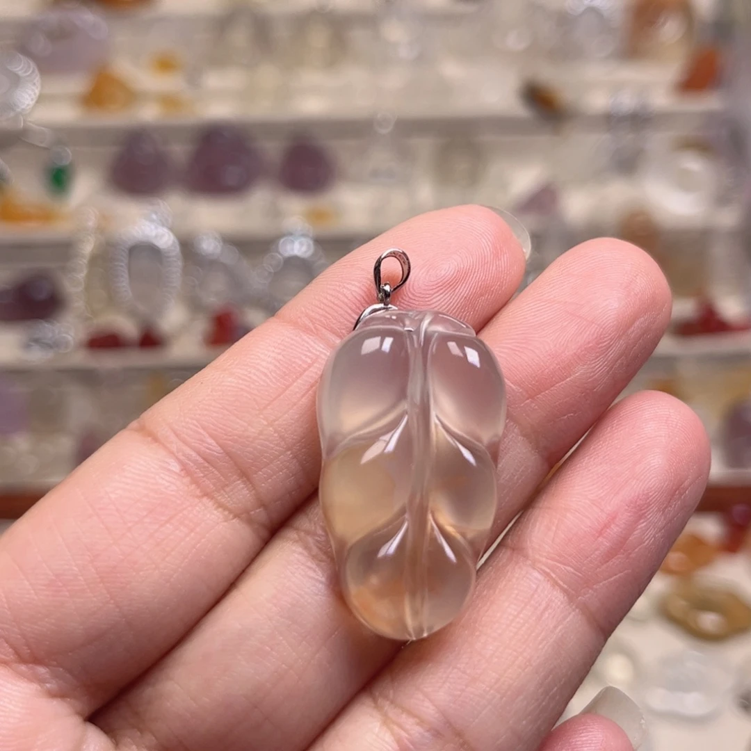 咖***‍未镶嵌颈饰玛瑙/玉髓