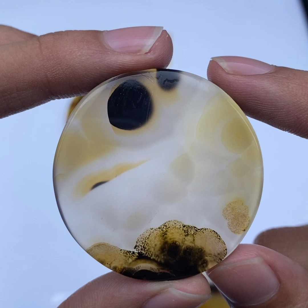 玛瑙/玉髓未镶嵌珠宝半成品