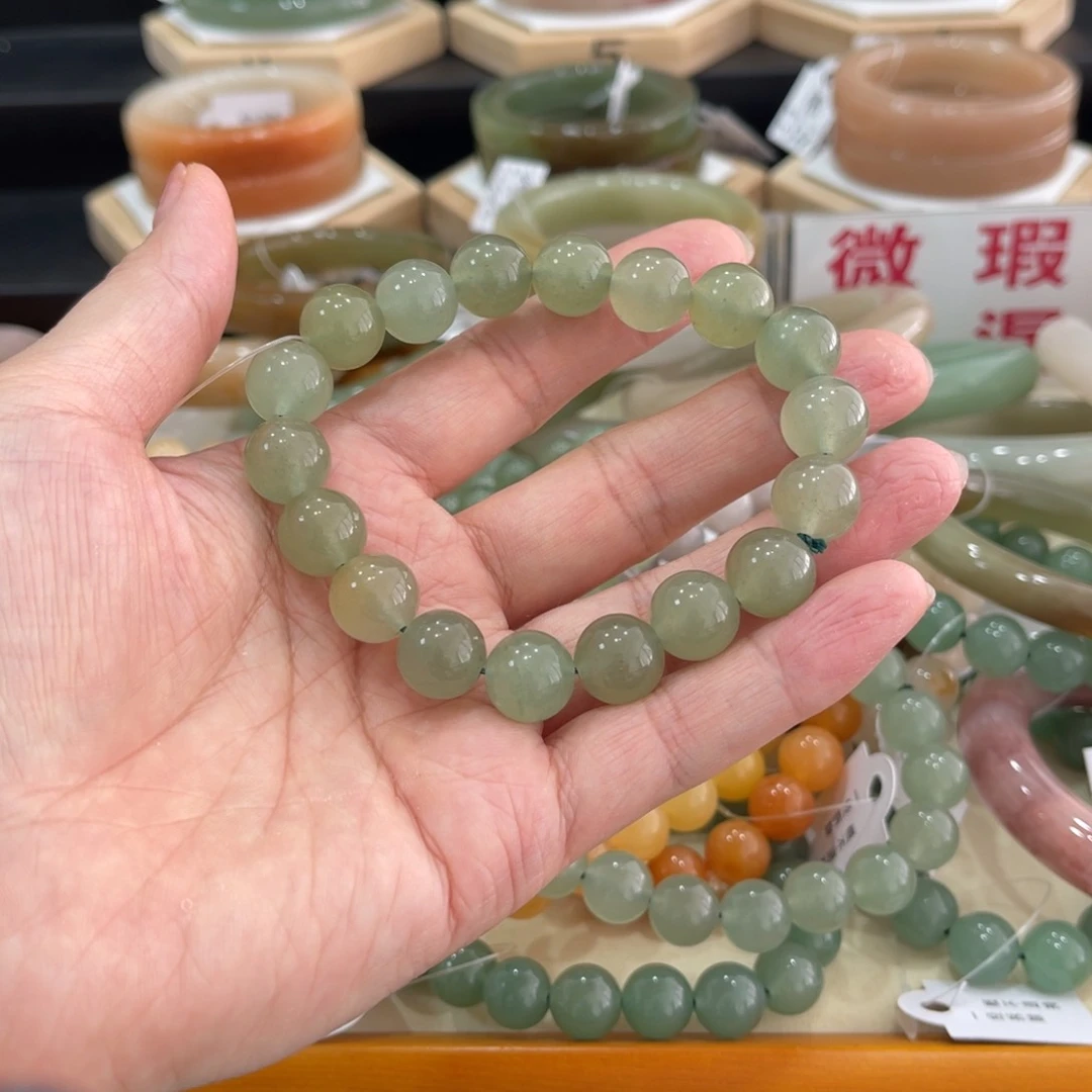 未镶嵌手镯石英质玉