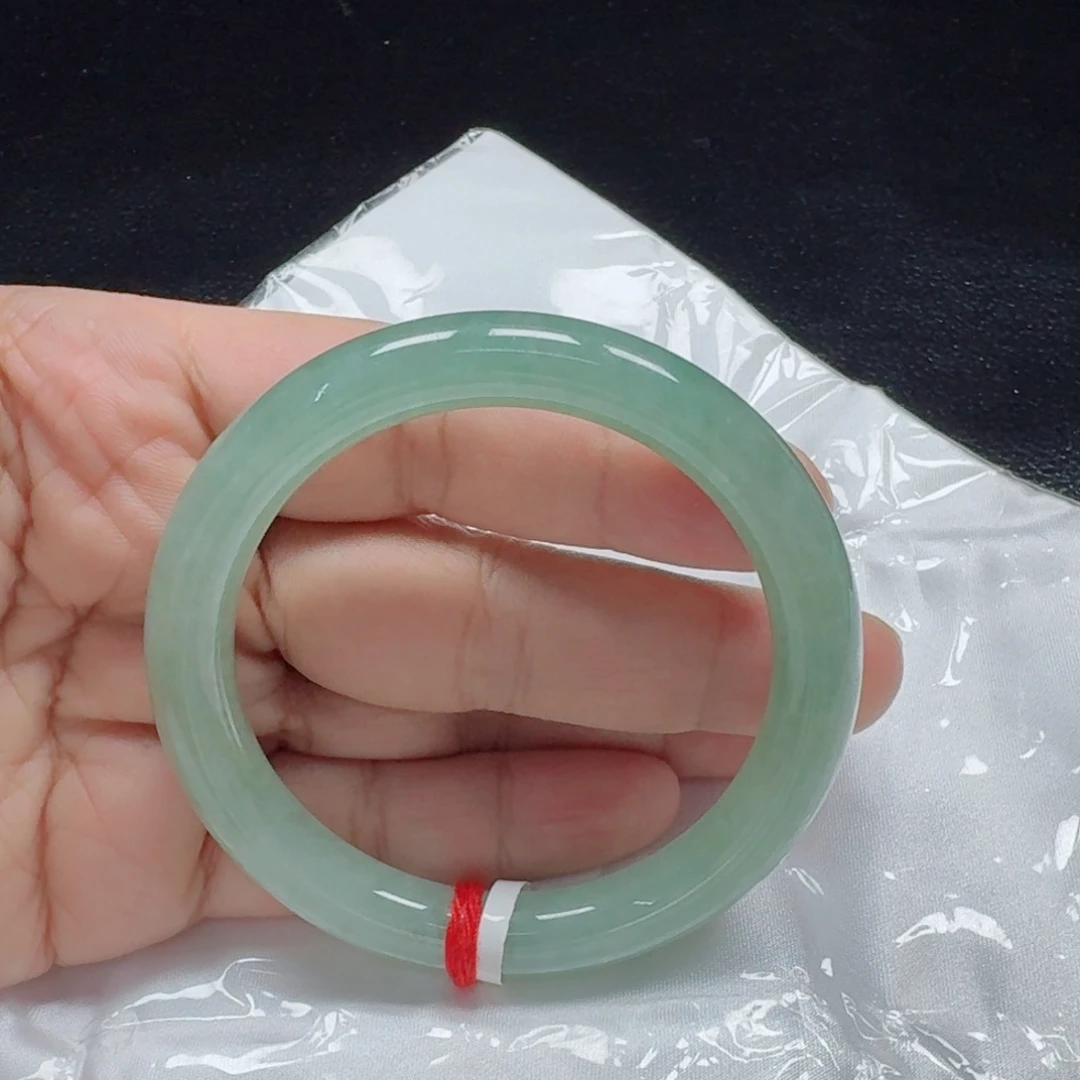 翡翠未镶嵌手镯55