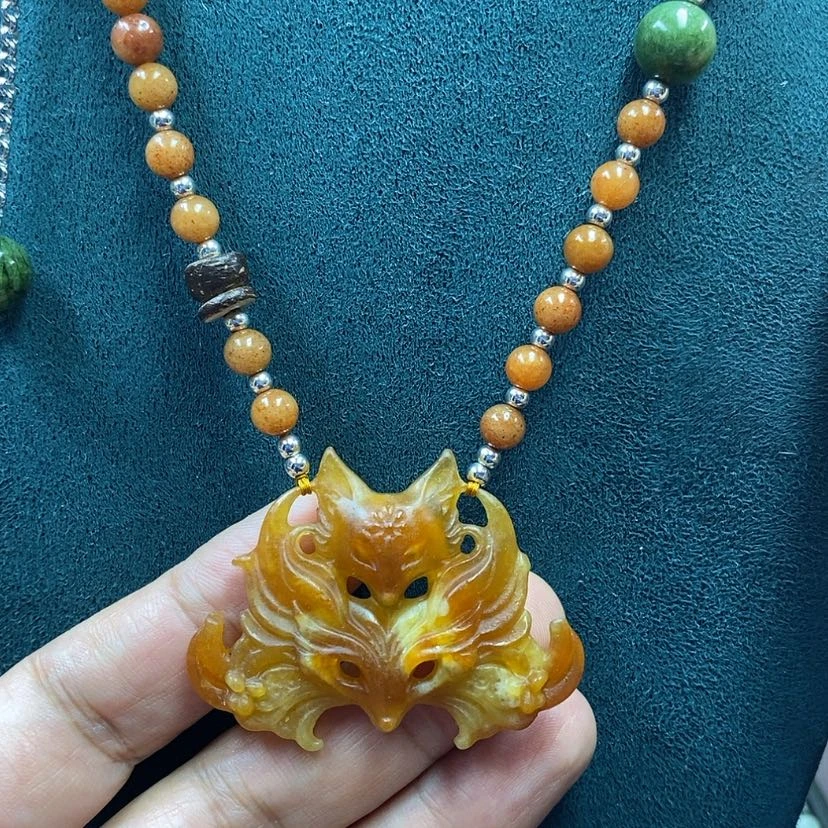 【闪购商品】蛇纹石玉未镶嵌吊坠