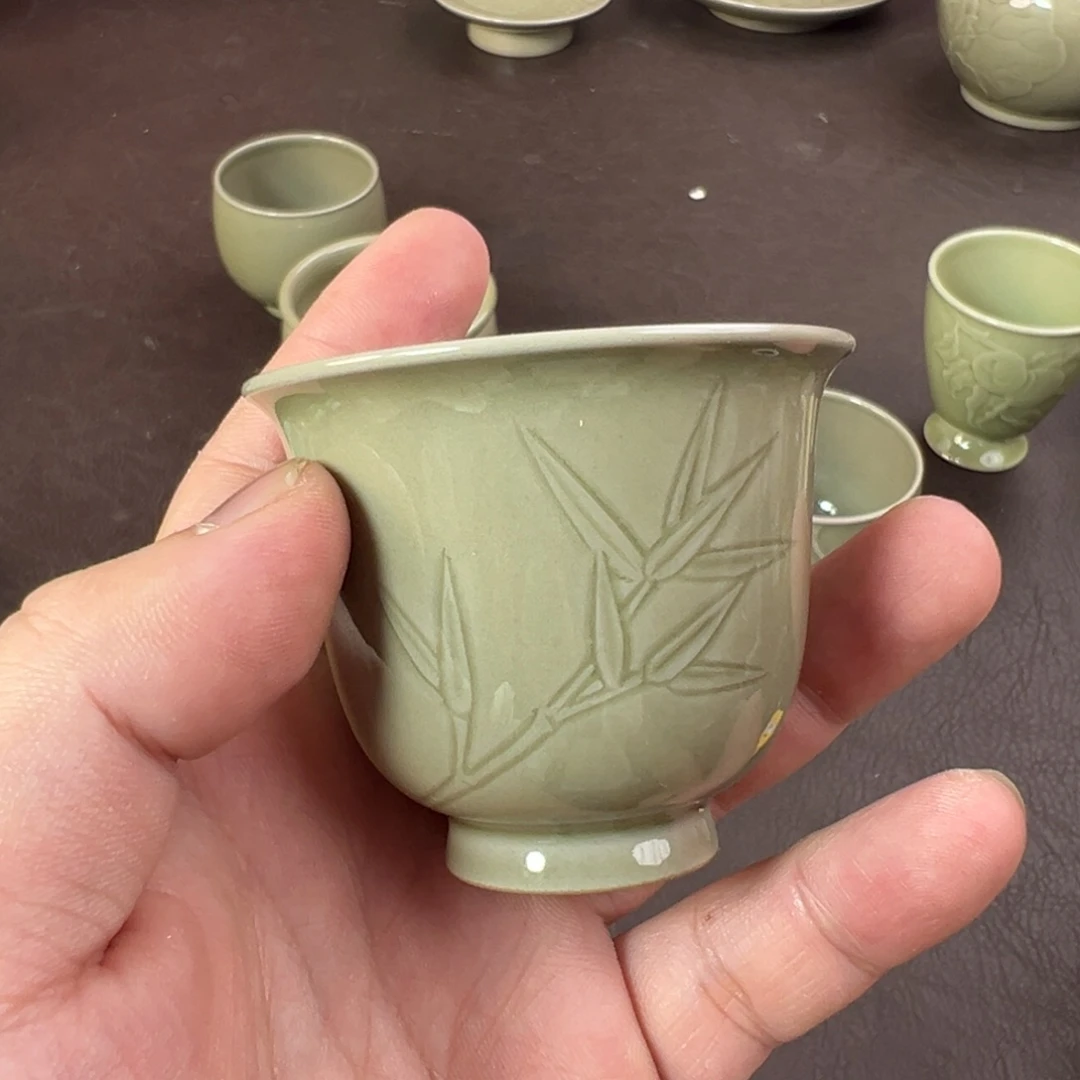 青瓷茶器青瓷茶器微瑕