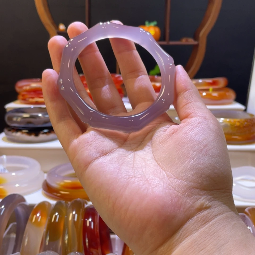 玛瑙/玉髓手镯未镶嵌