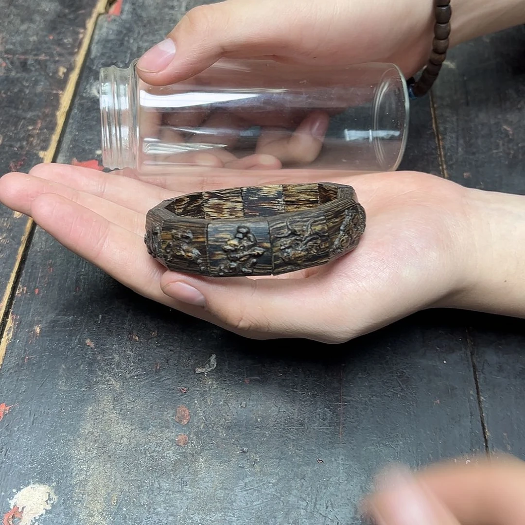 大叶紫檀（黑酸枝木类）