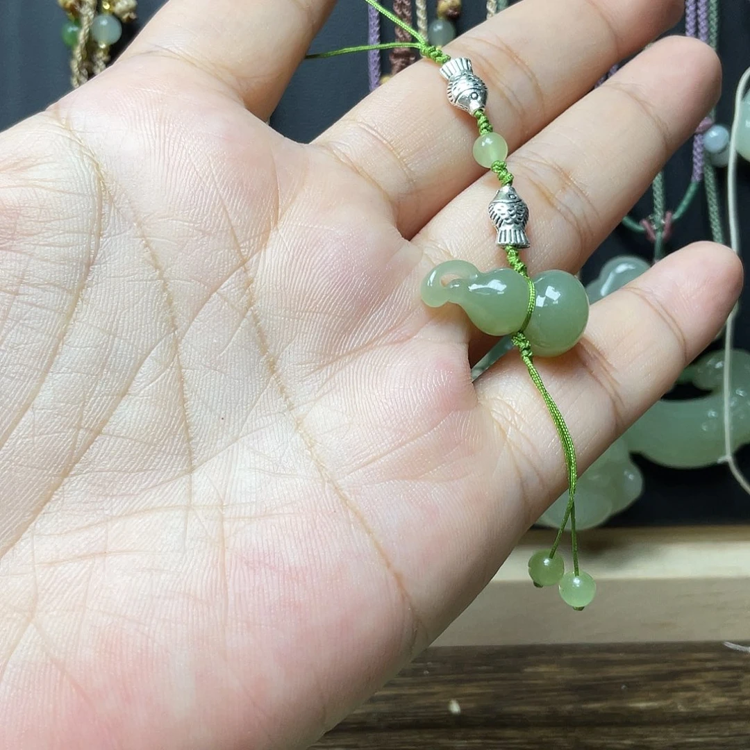 和田玉未镶嵌手机链