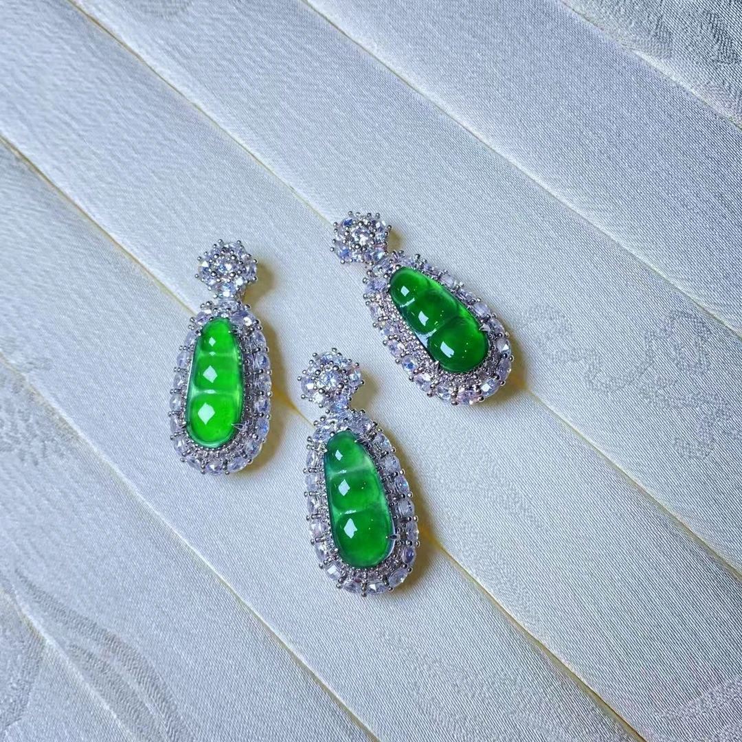 【逍遥】天然A货翡翠福豆吊坠*333/18/多样性发/1件