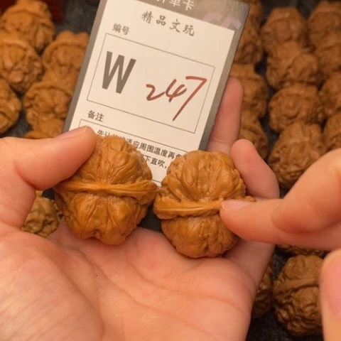 吊坠桃核我是第一百36