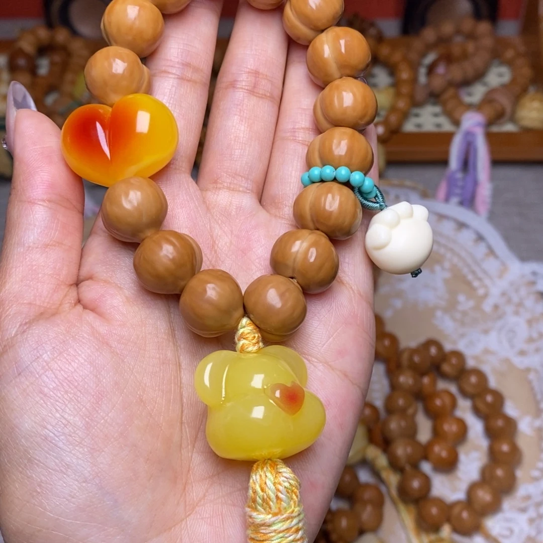 吊坠猴头核桃全品屁桃➕熊头爱心猫爪卡环流苏手持【新号补贴款】