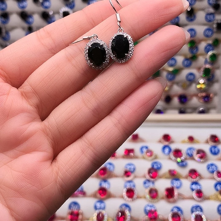 蓝宝石耳饰银S925镶嵌11（4克拉）