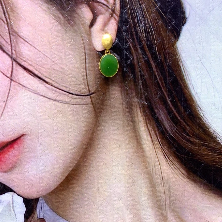 和田玉银S925镶嵌耳饰