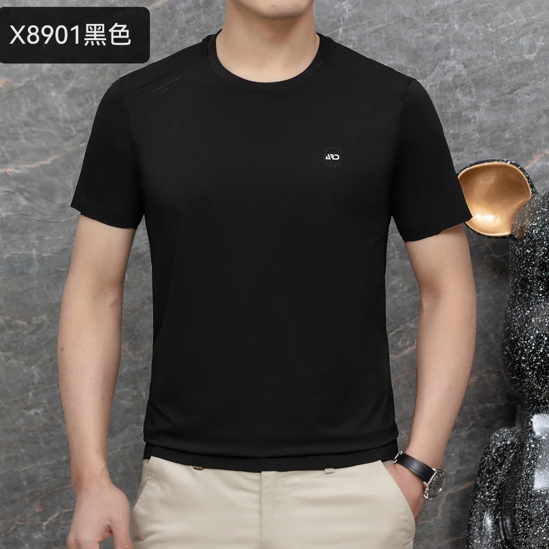 HM 8901 字母小标圆领T恤