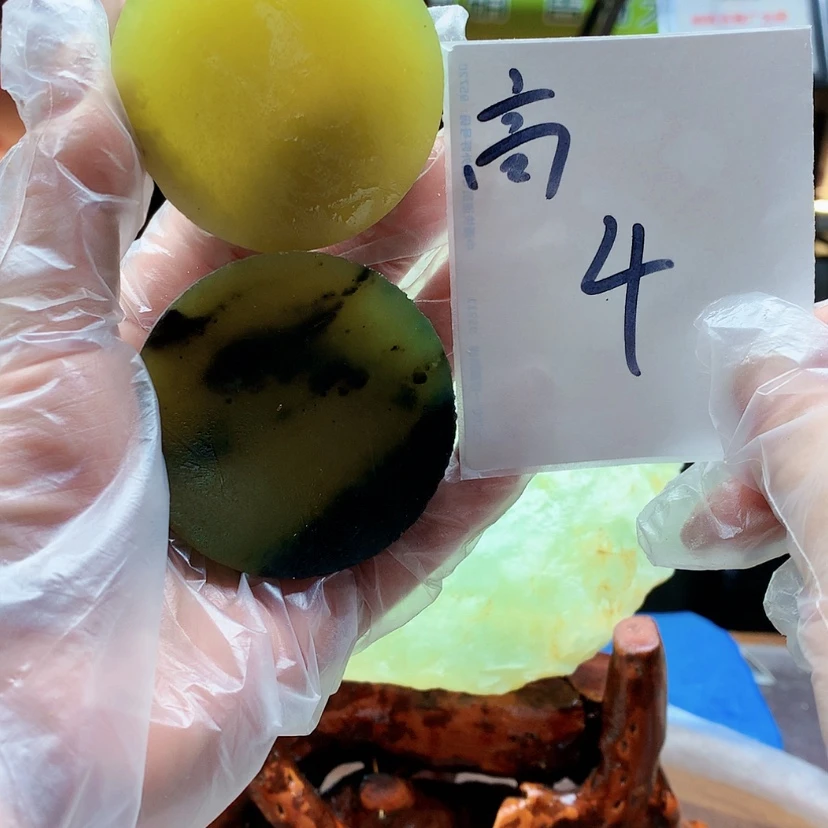 【闪购商品】未镶嵌蛇纹石玉原石