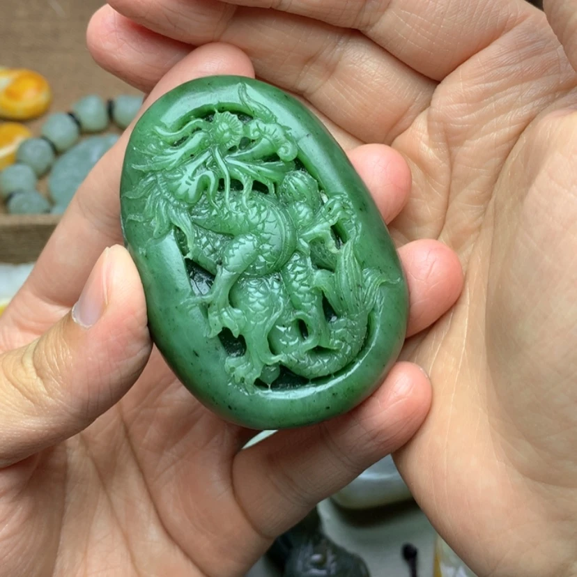 【闪购商品】颈饰未镶嵌和田玉