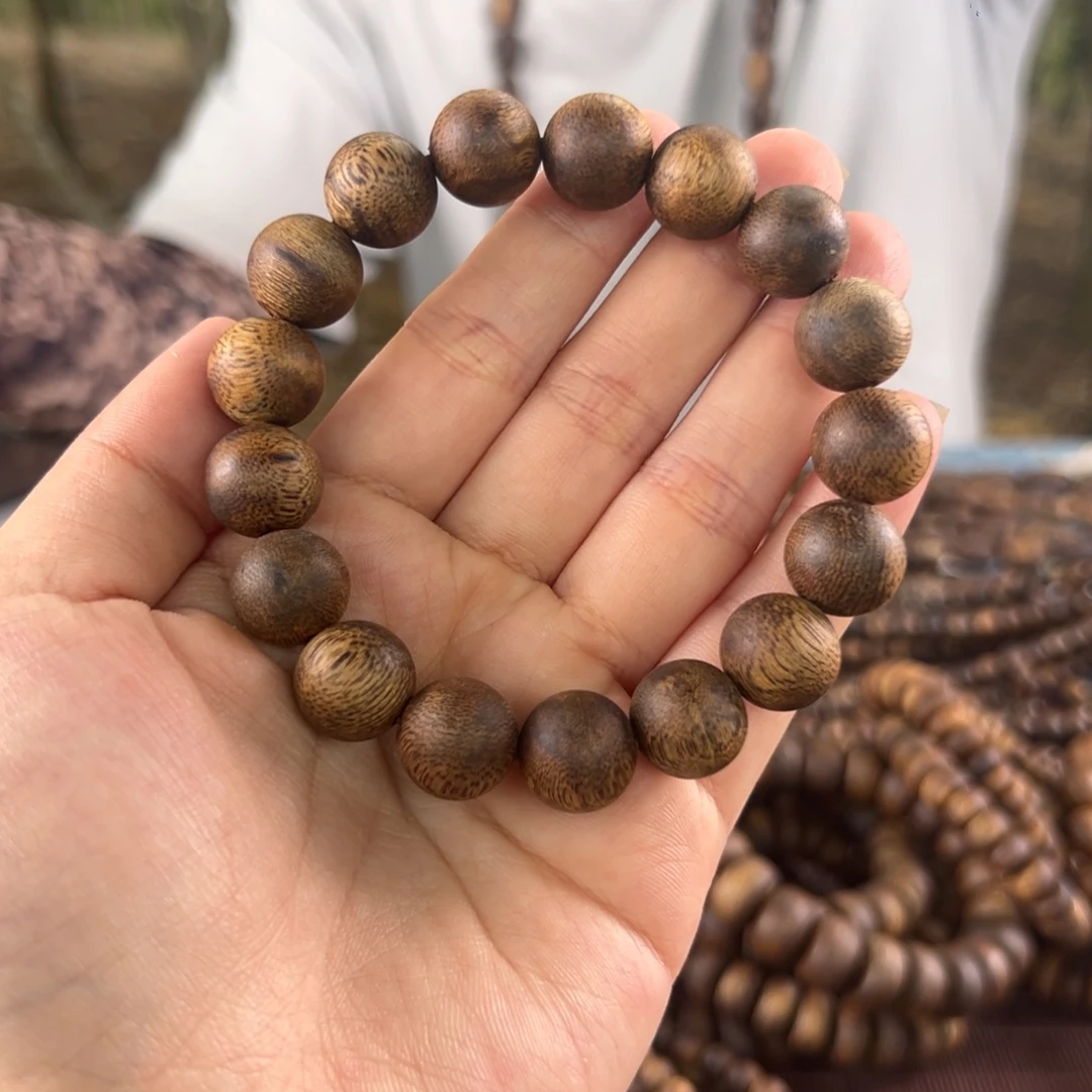 我***拉沉香手串卡13规格圆珠单圈 13克