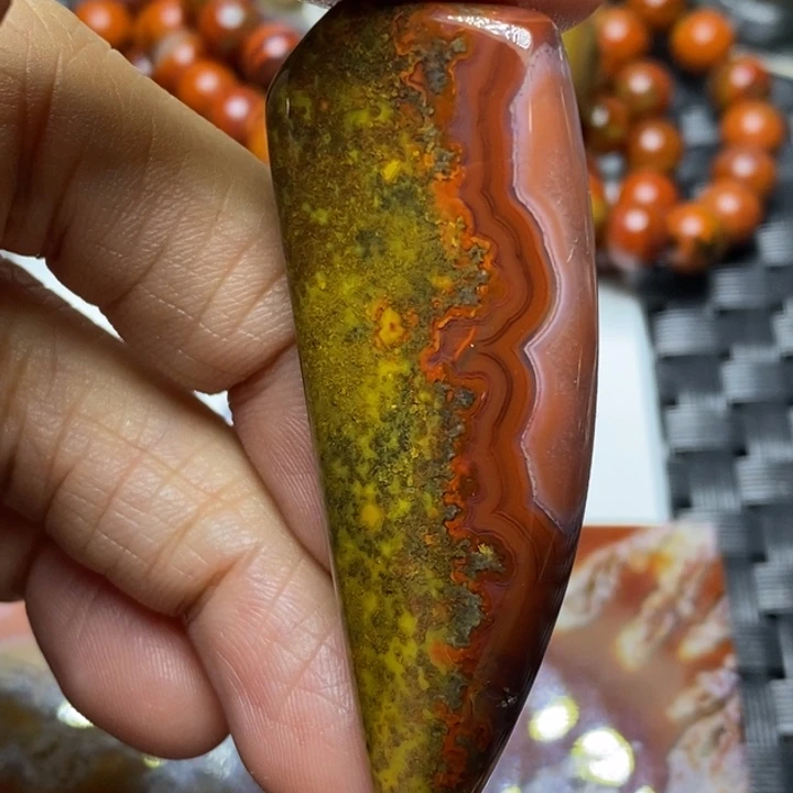 玛瑙/玉髓颈饰未镶嵌
