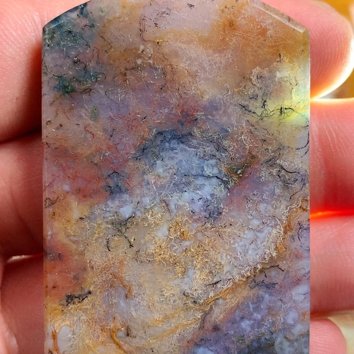未镶嵌颈饰玛瑙/玉髓毛*