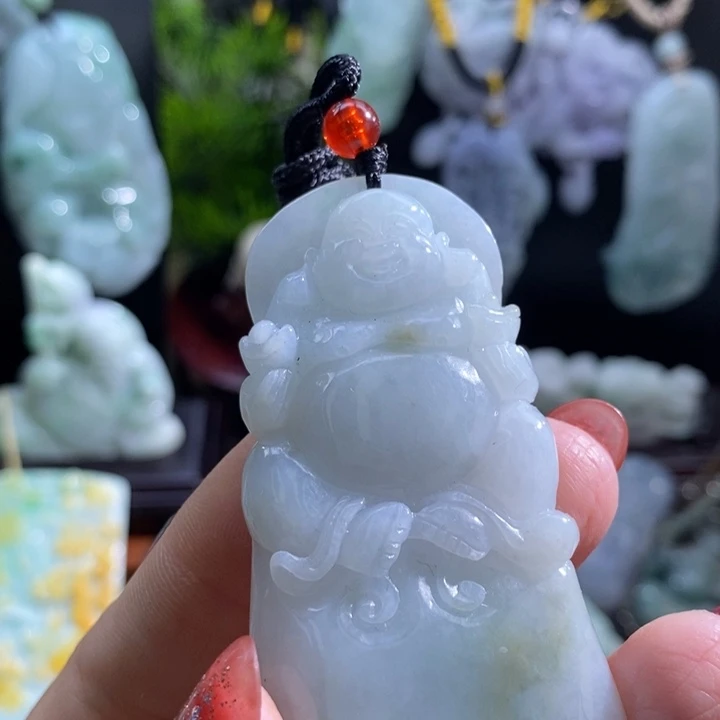 【闪购商品】颈饰未镶嵌翡翠佛