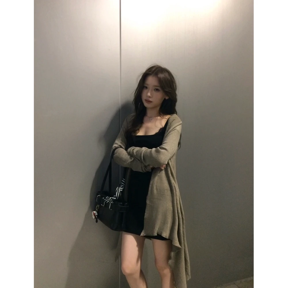 纸片人不规则下摆气质慵懒针织衫开衫蕾丝拼接小黑裙针织内搭外穿