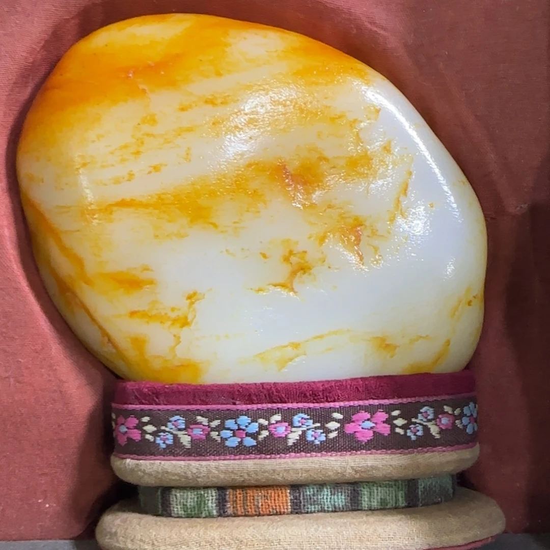 灰***6和田玉未镶嵌挂件