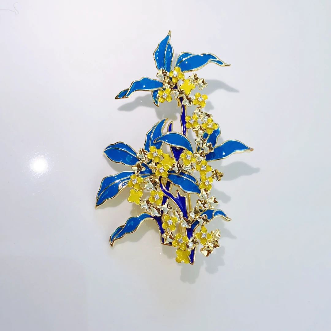 kasiya/卡思雅 铜合金仿水晶胸针 精致时尚桂花胸针百搭