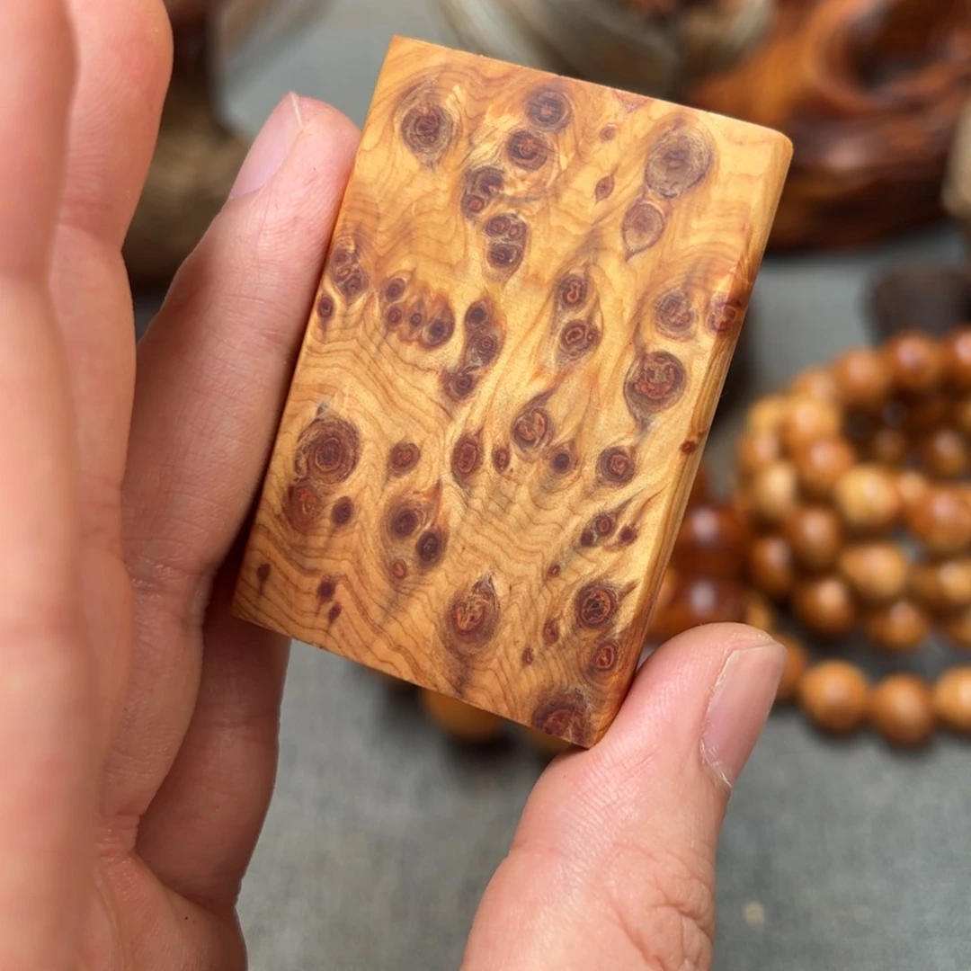 柏木（崖柏）召****材北太行陈化崖柏