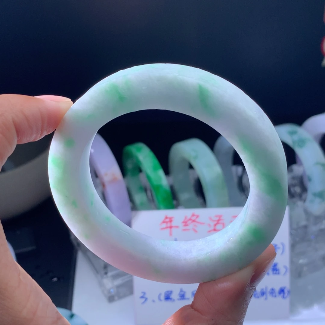 定制翡翠手镯未镶嵌