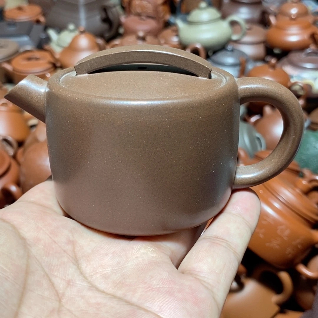 紫砂茶壶欢迎各位光临惠顾