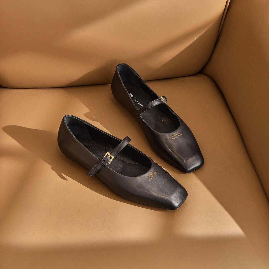 2025早春新款法式复古低跟浅口舒适通勤百搭平底小单鞋女G756