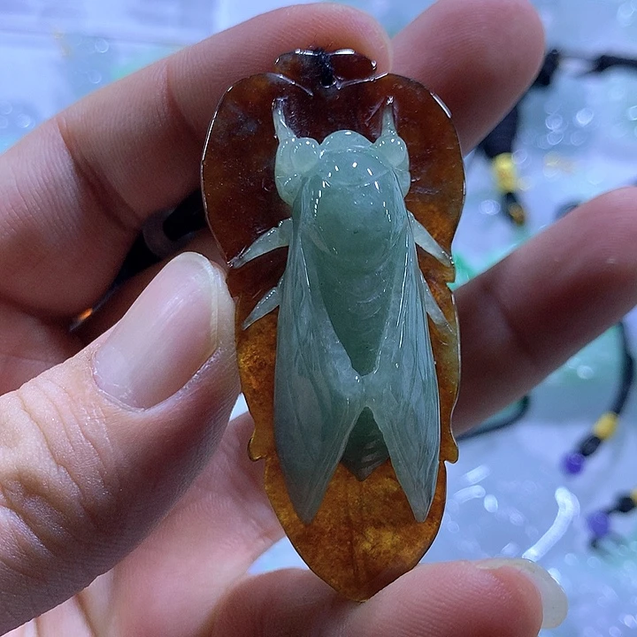 翡翠未镶嵌颈饰天然翡翠A货吊坠