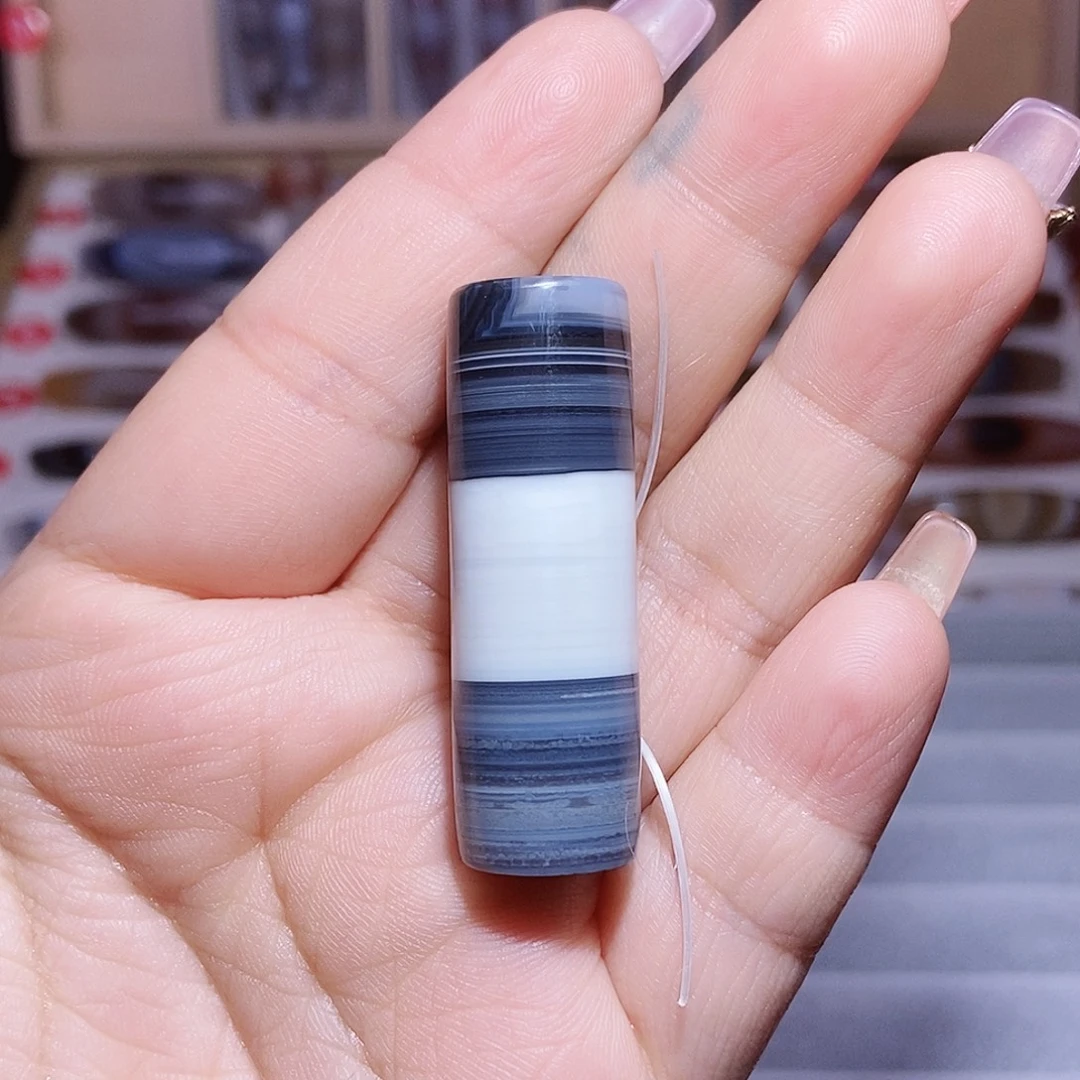 桃***儿玛瑙/玉髓未镶嵌颈饰