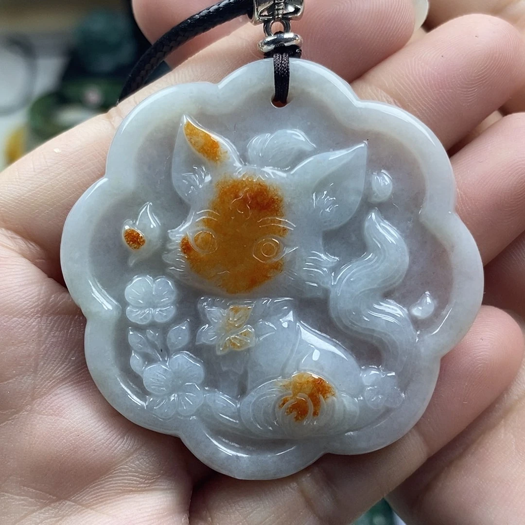 翡翠未镶嵌颈饰牌子