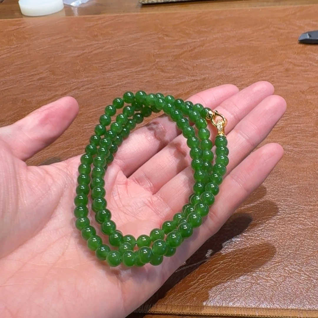 和田玉未镶嵌颈饰1219刘洋卡6左右代购不退