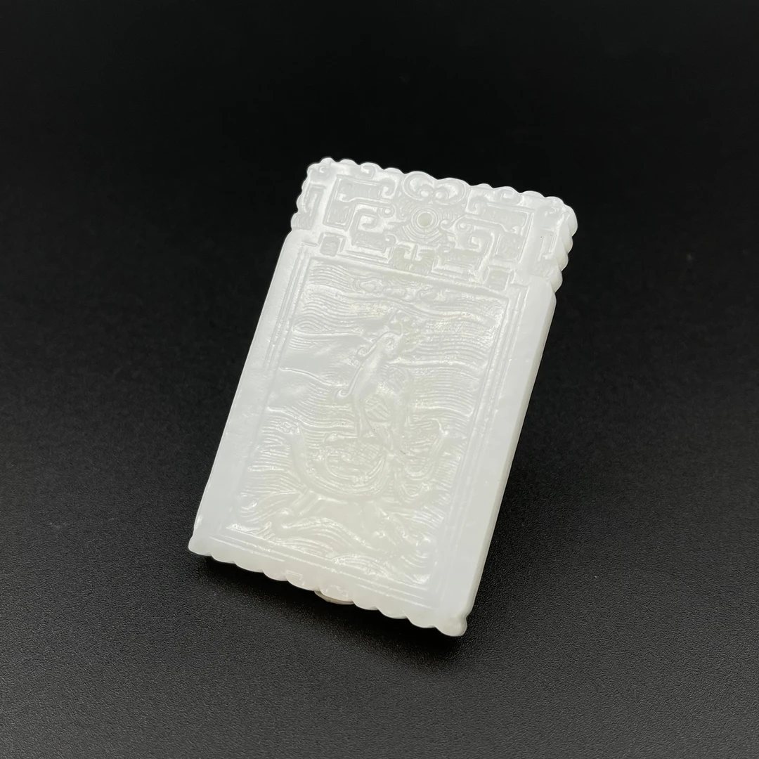 LOT.26和田白玉龙凤呈祥牌/589216