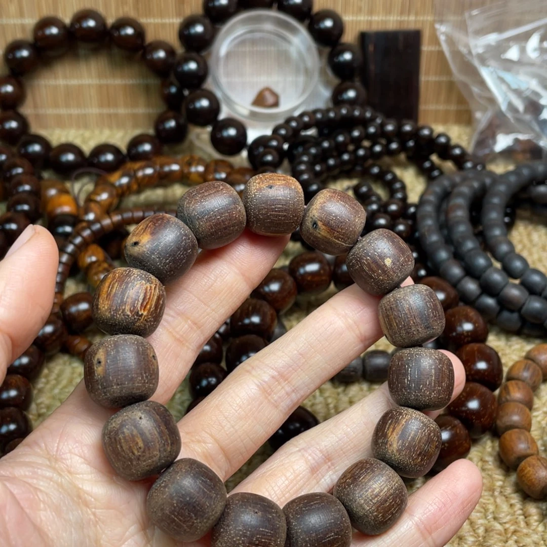 萬****贡木手串/手链贡木手串1516虫漏