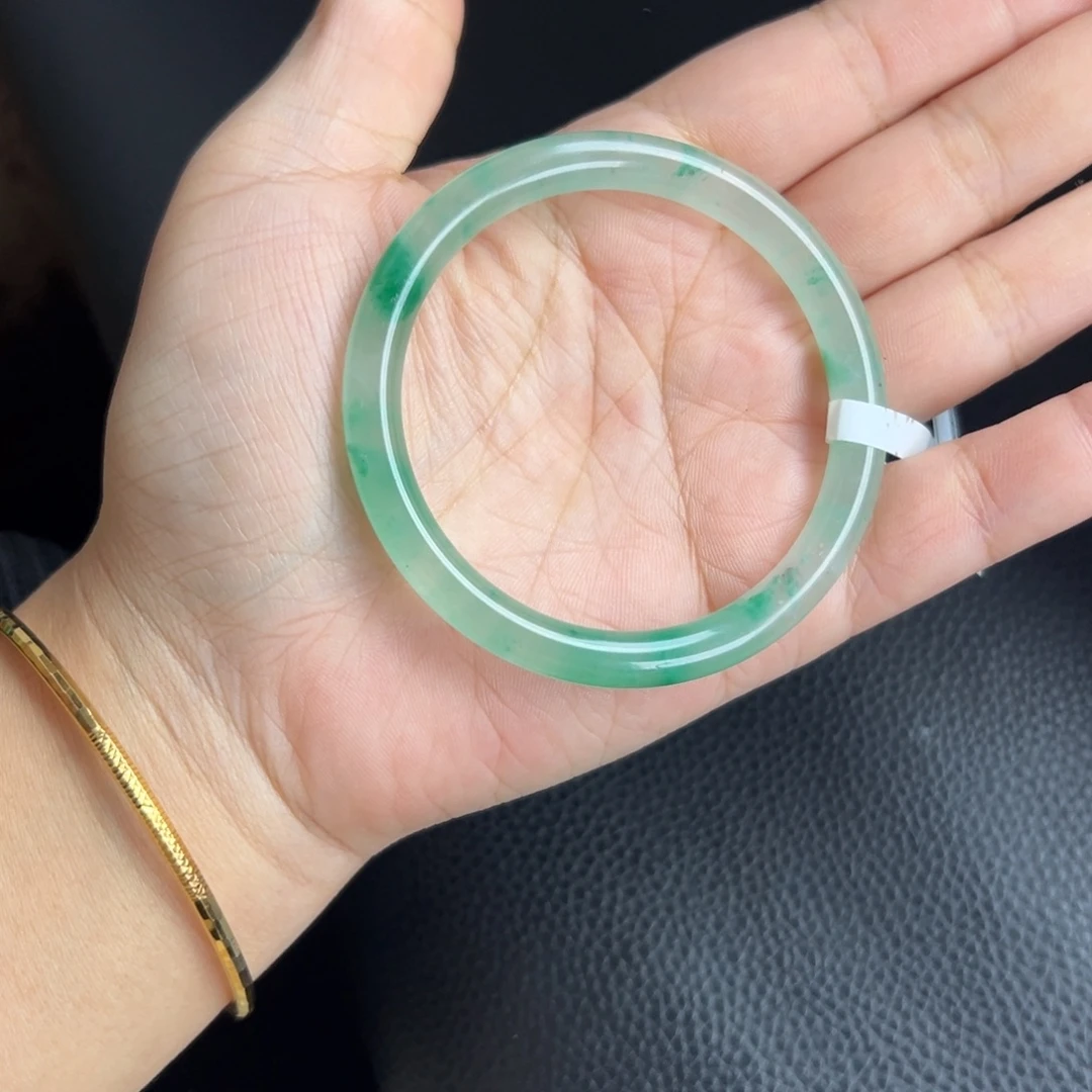 石英质玉未镶嵌手镯54