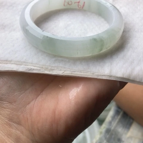 石英质玉（金丝玉）手镯未镶嵌平*过加工定制