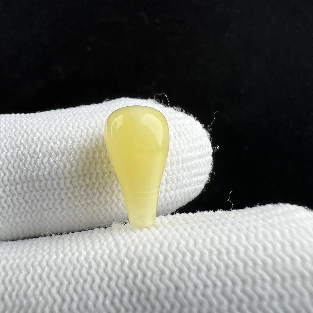 Z1321天然俄料蜜蜡三通7.5*14mm 支持鉴定 假一罚四