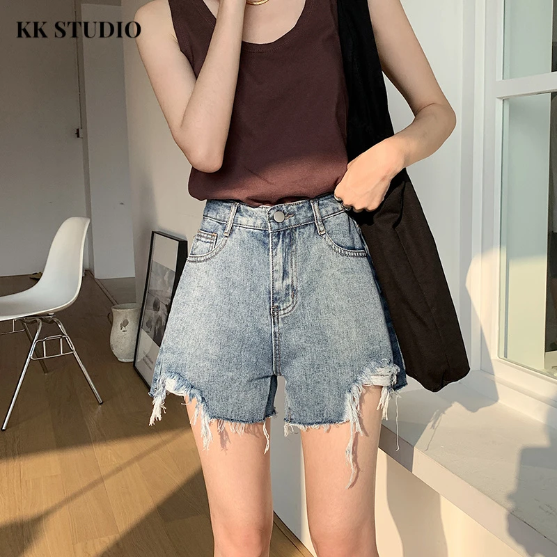 2331时尚百搭复古蓝牛仔短裤女2025秋季新款高腰宽松a字显瘦牛仔