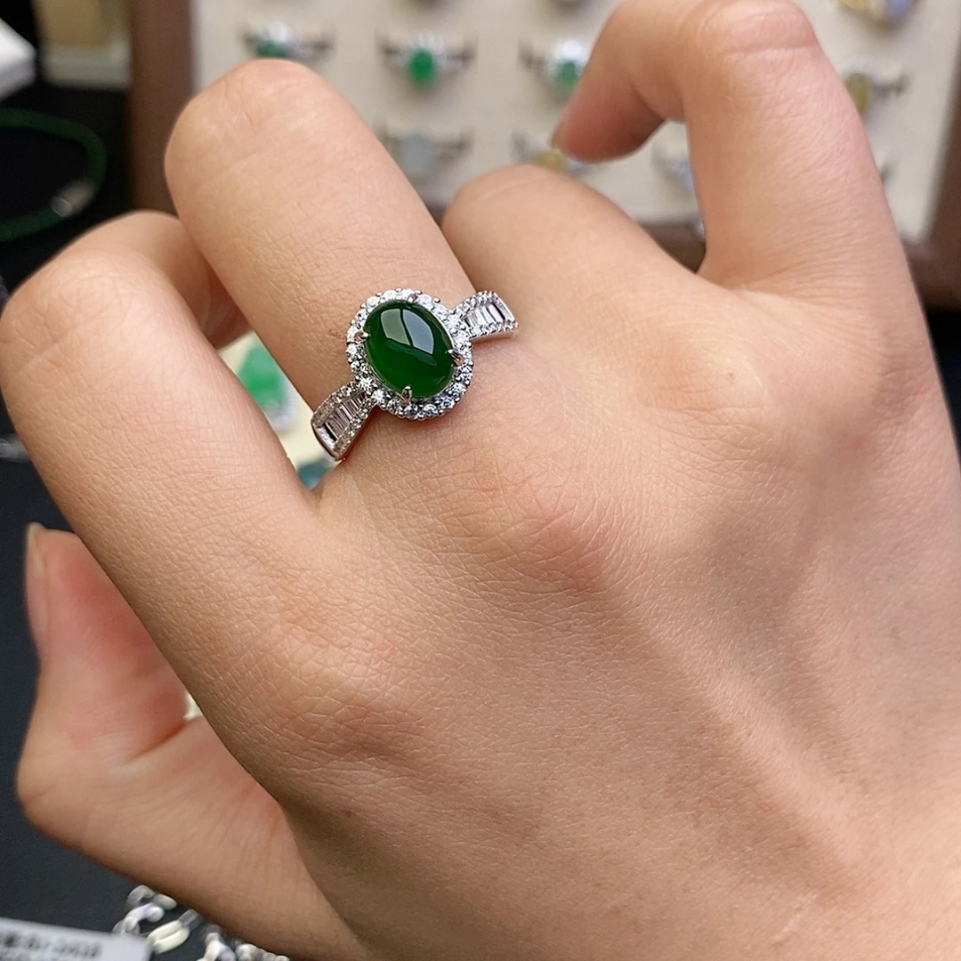 R***e翡翠银S925镶嵌戒指