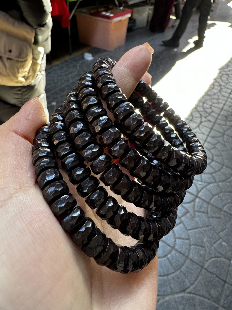 9mm黑金椰蒂无相手串