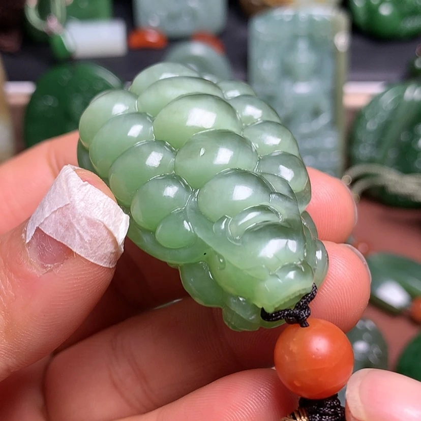 【闪购商品】和田玉把件未镶嵌三**汇