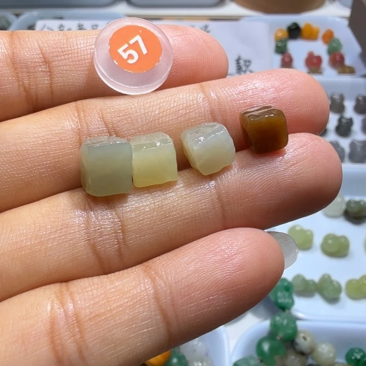 未镶嵌和田玉珠宝半成品