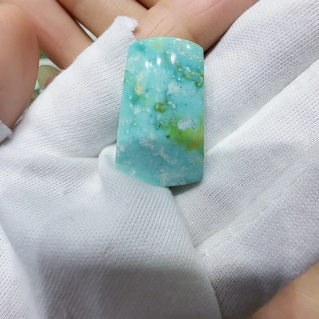 绿松石未镶嵌原矿绿松石