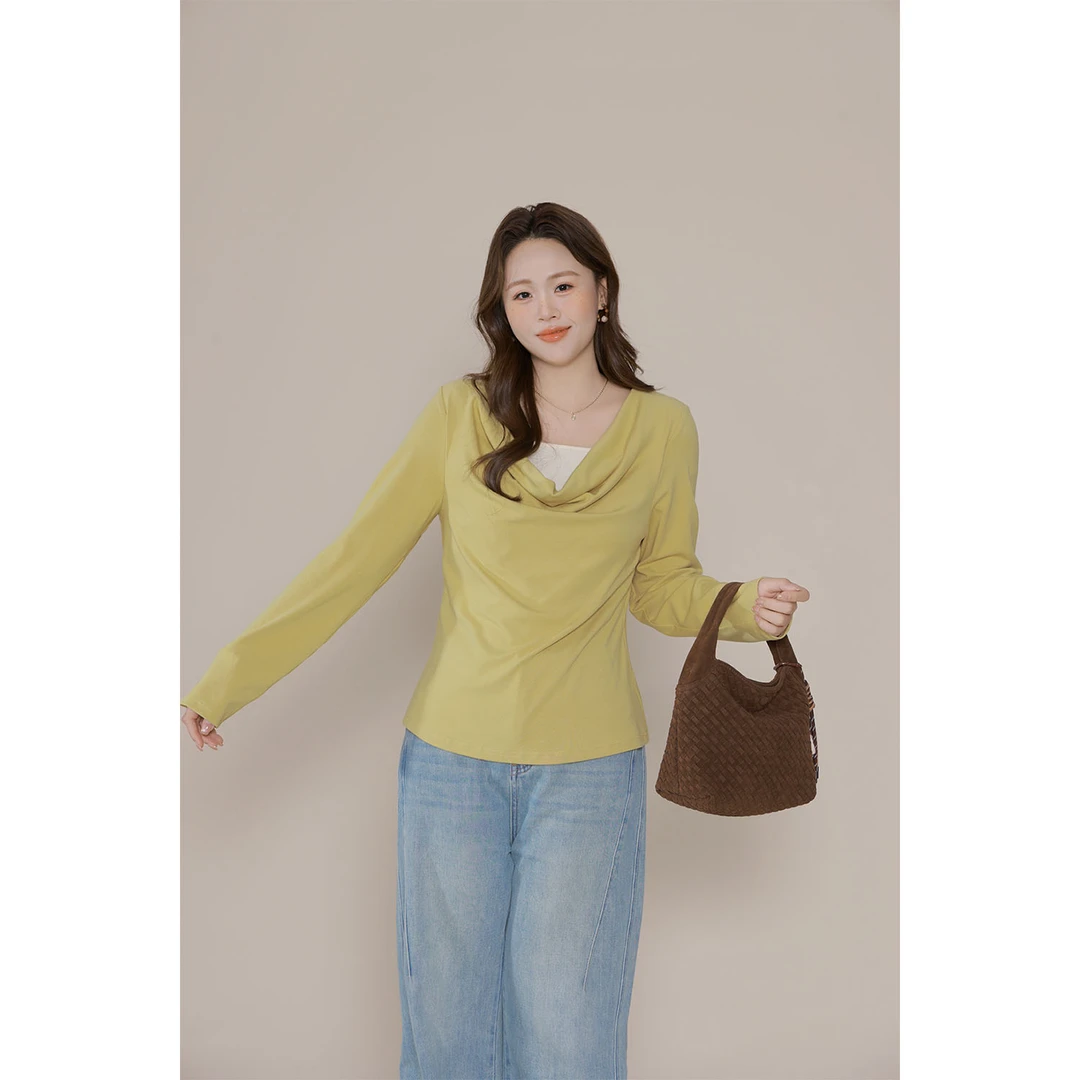 现货9967X大婉酱千千微胖定制 假两件荡领上衣秋季设计感打底衫女