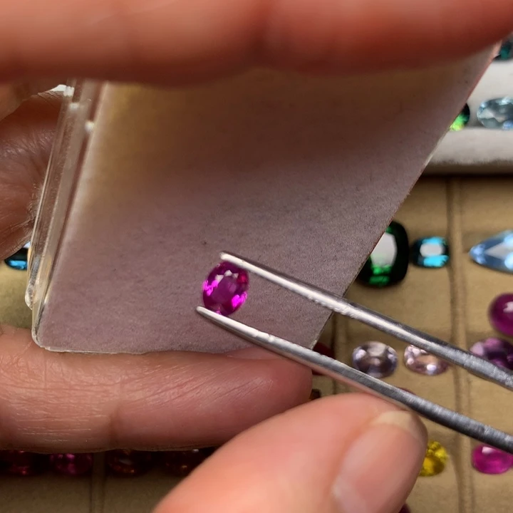 裸石蓝宝石裸石规格