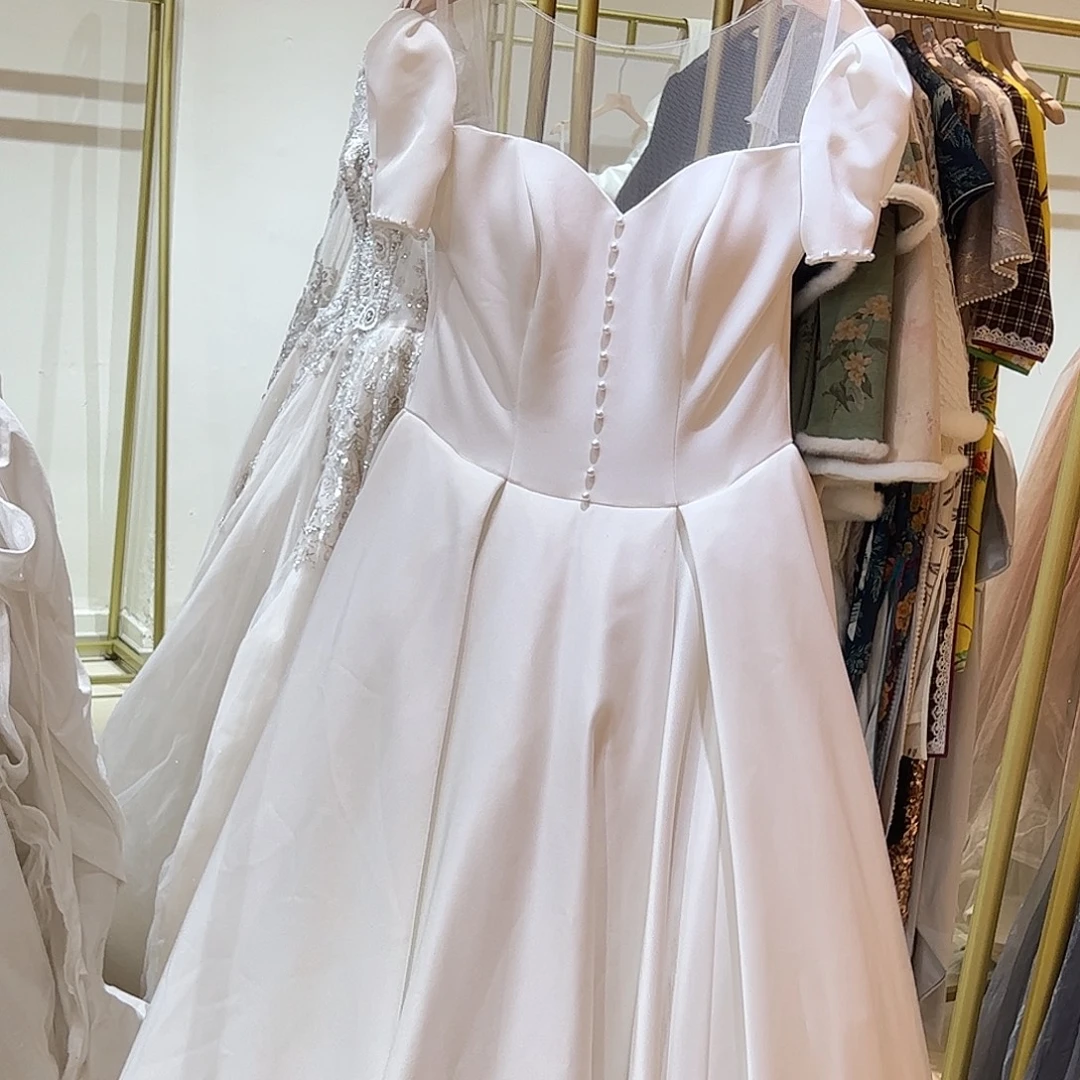 婚纱礼服二手，影楼用